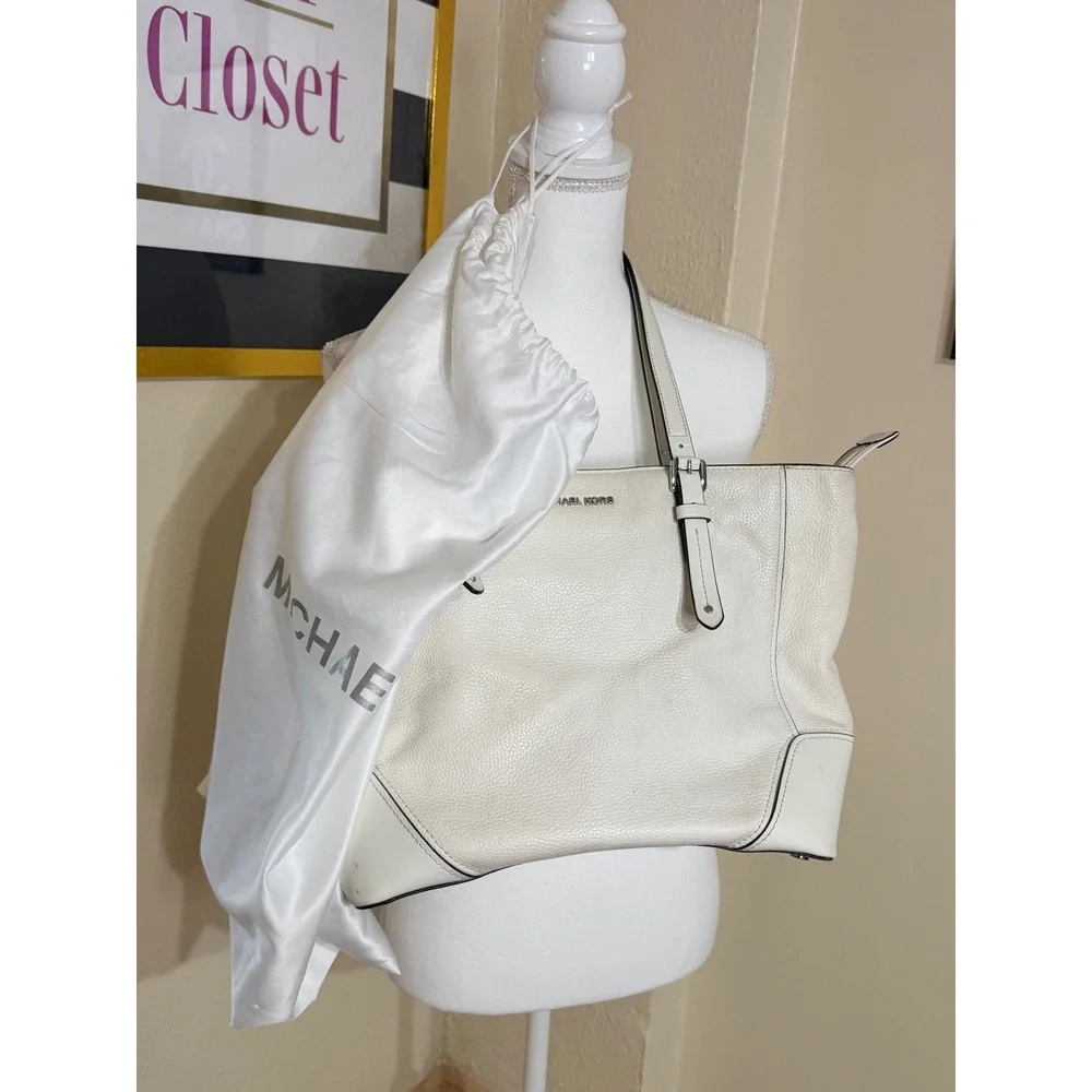 Michael Kors Bedford Large Pocket Tote White Pebbled Leather Shoulder Bag Silver